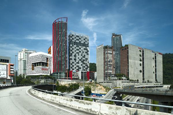 Empire Damansara, seen from the Penchala Link. Photo from Indesignlive.